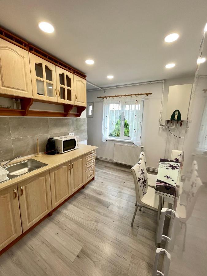 A'S Sweet Home Turda Exterior photo